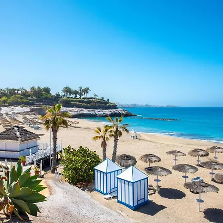 Charming With An Excellent Location Apartment *